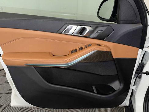 Certified 2023 BMW X5 xDrive40i w/ Premium Package image 11