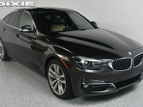 Used 2018 BMW 330i Gran Turismo xDrive AWD/4WD image 1