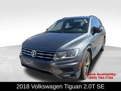 Used 2018 Volkswagen Tiguan SE w/ 18" Alloy Wheels Package