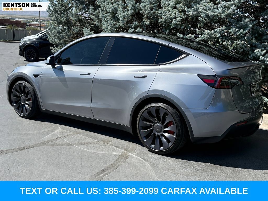 Used 2025 Tesla Model Y Performance AWD/4WD image 5