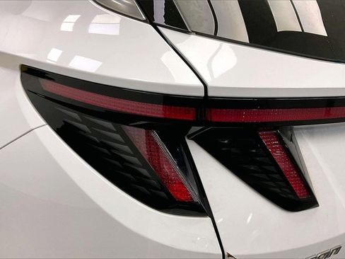 Used 2022 Hyundai Tucson Limited image 23