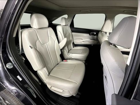 Certified 2026 Kia Sorento EX w/ EX Premium Package FWD image 11