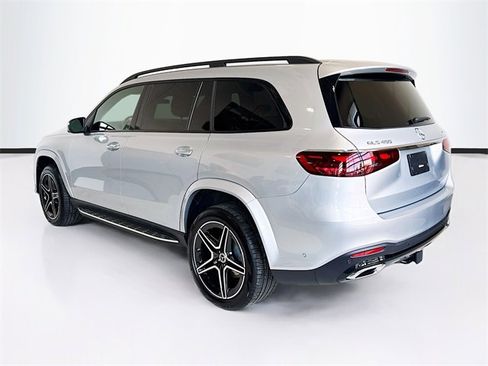 Certified 2025 Mercedes-Benz GLS 450 4MATIC image 7