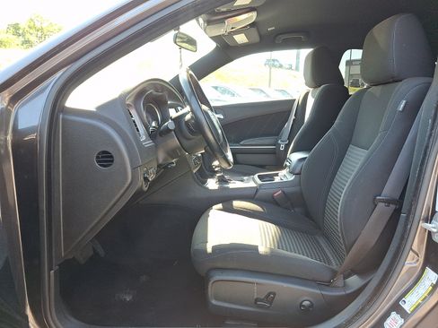 Used 2023 Dodge Charger SXT RWD image 13
