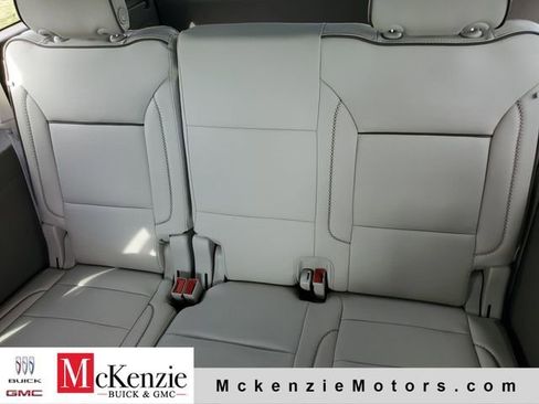 New 2026 GMC Yukon XL Denali w/ Sun & Power Step Package AWD/4WD image 23