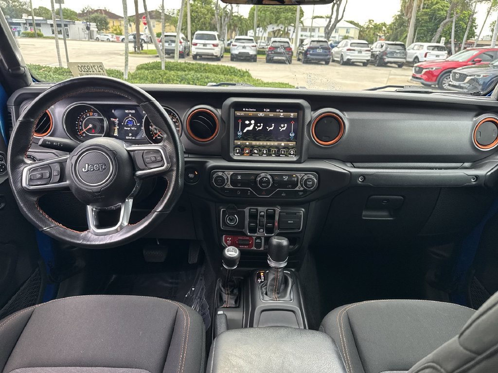Used 2023 Jeep Gladiator Mojave AWD/4WD image 14