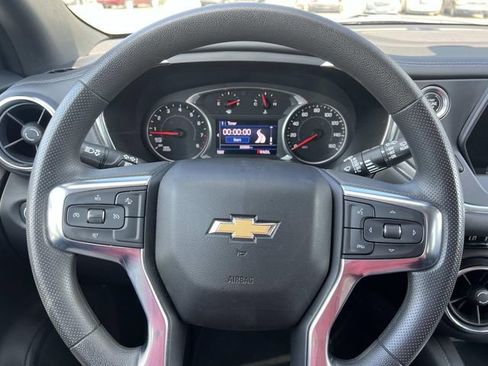 Used 2021 Chevrolet Blazer LT FWD image 21