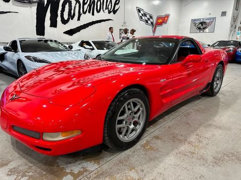 Used 2002 Chevrolet Corvette Z06 w/ Memory Pkg RWD image 22