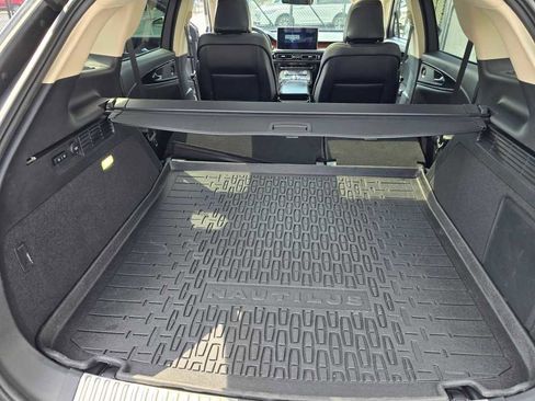 Used 2021 Lincoln Nautilus Reserve w/ Cargo Utility Package image 31