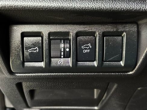 Used 2024 Subaru Outback Limited image 27