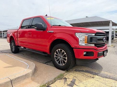 Used 2019 Ford F150 XLT w/ Equipment Group 302A Luxury AWD/4WD image 3