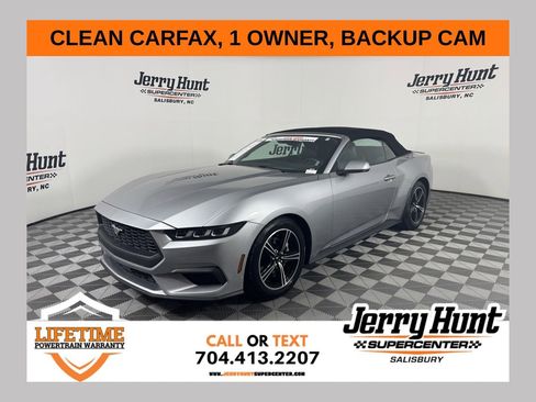 Used 2025 Ford Mustang Premium RWD image 1