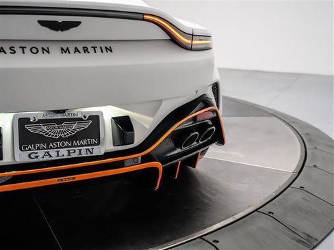 Used 2025 Aston Martin V8 Vantage Coupe RWD image 36
