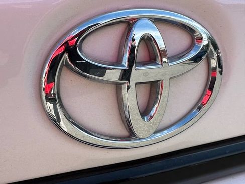 Certified 2025 Toyota Corolla LE FWD image 9