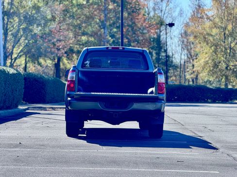 Used 2005 Toyota Tundra Limited image 33