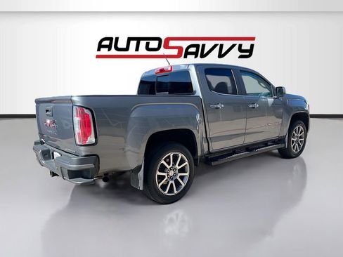 Used 2022 GMC Canyon Denali AWD/4WD image 7