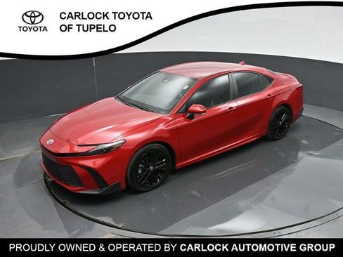 Used 2025 Toyota Camry SE w/ Convenience Package FWD image 43