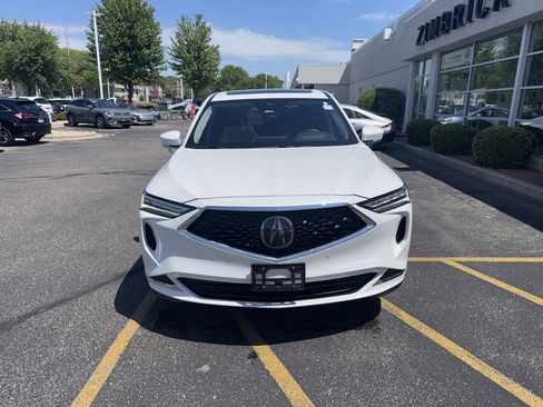 Used 2023 Acura MDX SH-AWD w/ Technology Package image 2