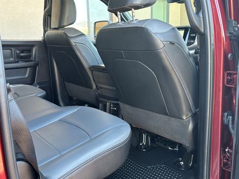 Used 2024 RAM 2500 Tradesman w/ Chrome Appearance Group image 36