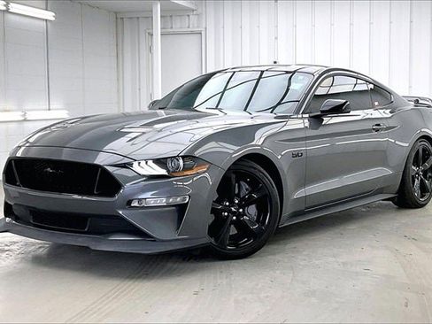 Used 2021 Ford Mustang GT Premium w/ Equipment Group 401A image 2