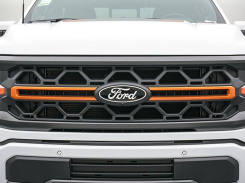 New 2026 Ford F150 Tremor w/ Equipment Group 402B AWD/4WD image 18
