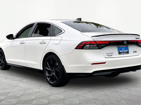 Used 2025 Honda Accord Sport image 5