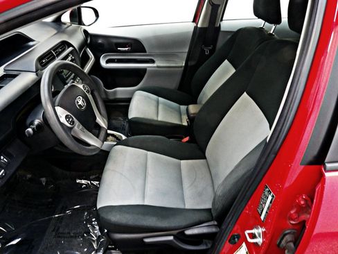 Used 2014 Toyota Prius C Two FWD image 8
