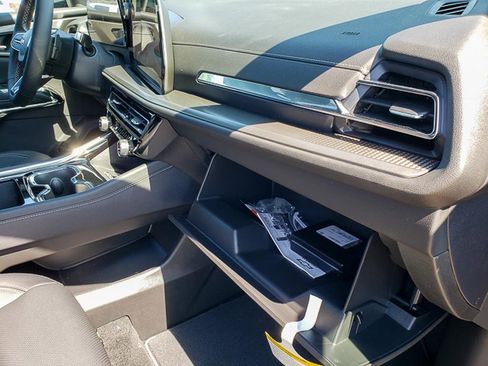 New 2026 Chevrolet Traverse LT w/ Driver Confidence Package image 30