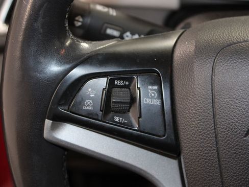 Used 2020 Chevrolet Trax Premier image 34