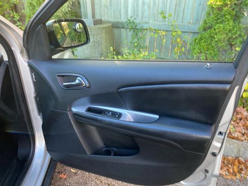 Used 2013 Dodge Journey American Value Package image 22