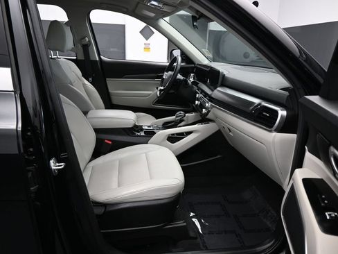 Used 2024 Kia Telluride S w/ S Sunroof Package AWD/4WD image 44