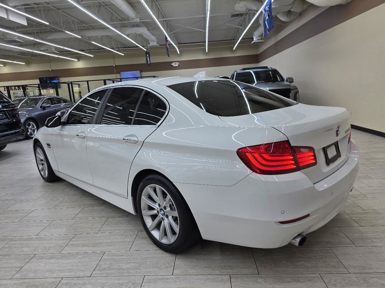 Used 2014 BMW 535i Sedan RWD image 8