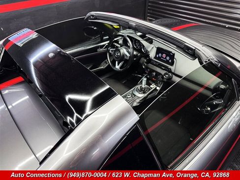 Used 2019 MAZDA MX-5 Miata RF Club RWD image 29