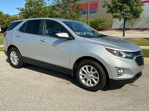 Used 2021 Chevrolet Equinox LT FWD image 2