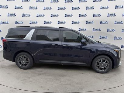 New 2026 Kia Carnival EX