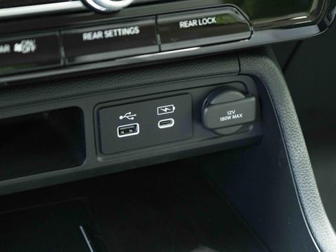 Used 2024 Honda Pilot EX-L image 33