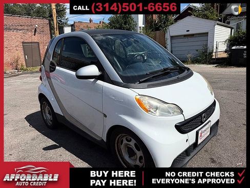 Used 2013 smart fortwo pure RWD image 7