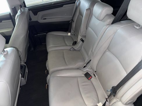 Used 2018 Honda Odyssey EX-L image 21