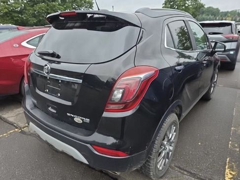 Used 2019 Buick Encore Sport Touring AWD/4WD image 4