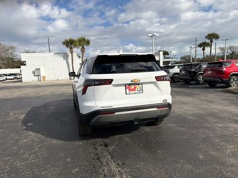 New 2026 Chevrolet Equinox LT FWD image 9