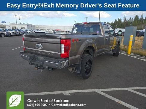 Used 2018 Ford F350 Lariat w/ Lariat Ultimate Package AWD/4WD image 7