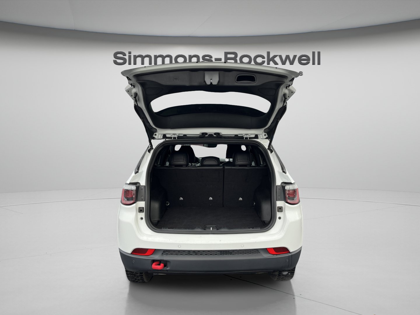 Used 2025 Jeep Compass Trailhawk AWD/4WD image 13