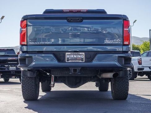 Used 2025 Chevrolet Silverado 2500 High Country w/ Technology Package AWD/4WD image 34