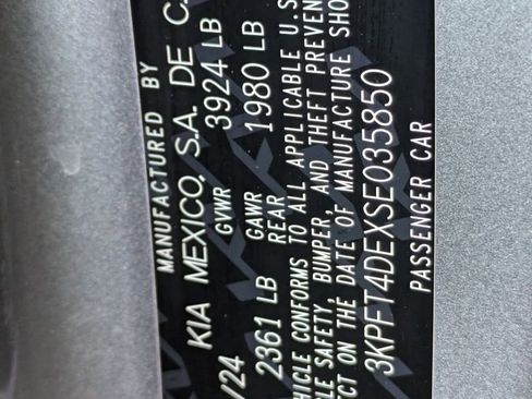 Used 2025 Kia K4 LXS image 35