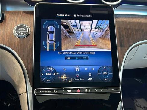 Used 2025 Mercedes-Benz C 300 4MATIC Sedan image 12