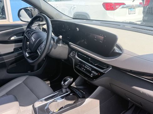 Used 2024 Buick Envista Avenir FWD image 12