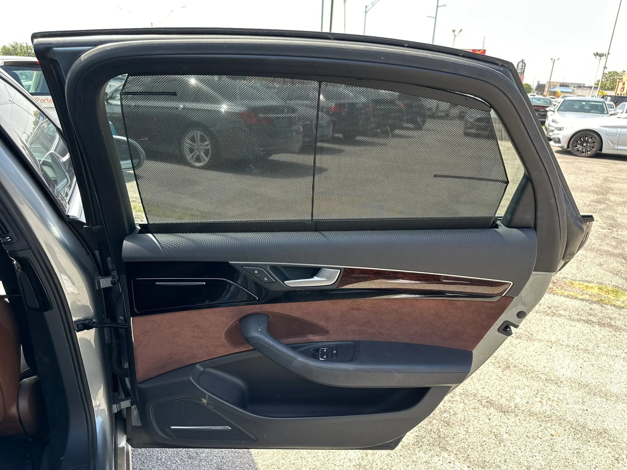 Used 2013 Audi A8 L 3.0T AWD/4WD image 21