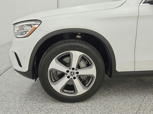 Used 2022 Mercedes-Benz GLC 300 image 17