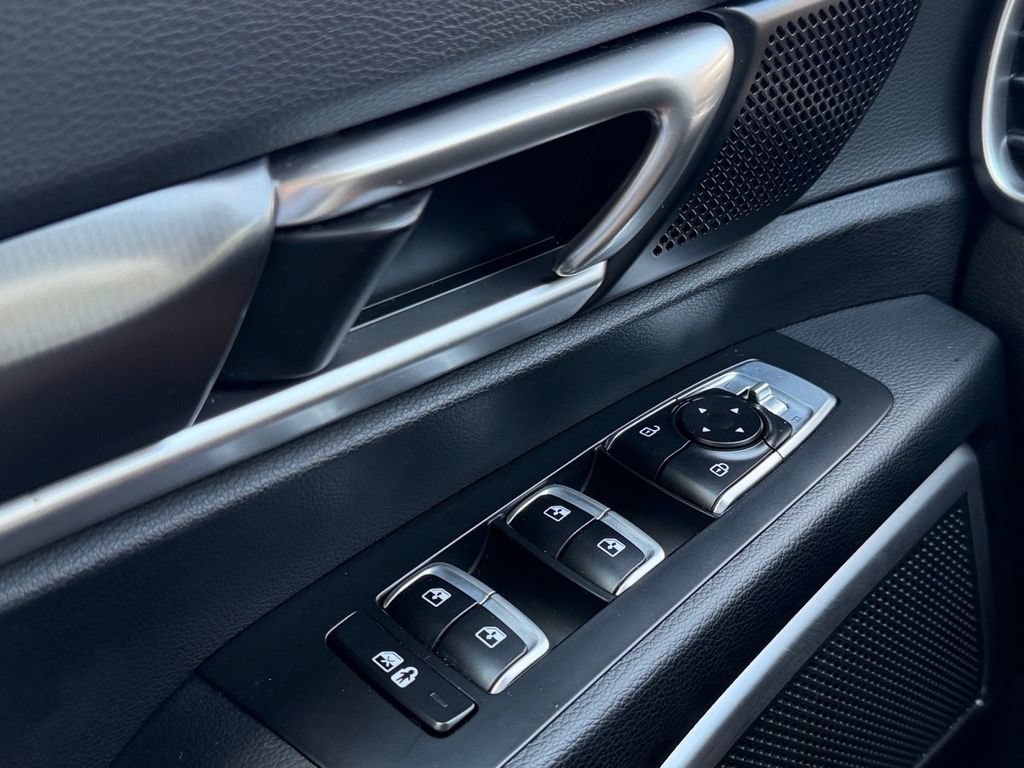 Used 2024 Kia Telluride S w/ S Sunroof Package FWD image 22