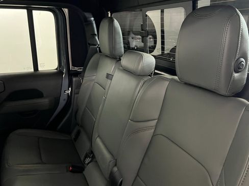 New 2025 Jeep Gladiator Mojave AWD/4WD image 20